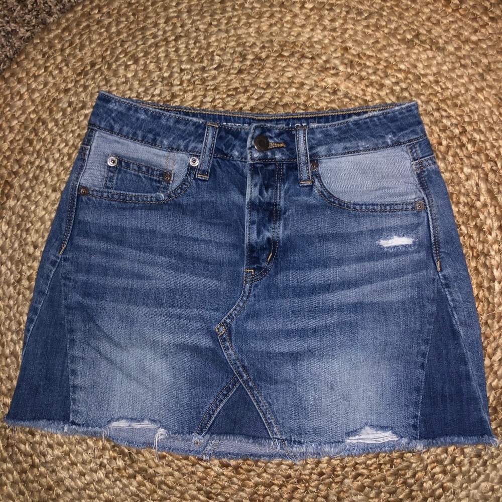American Eagle women’s jean skirt